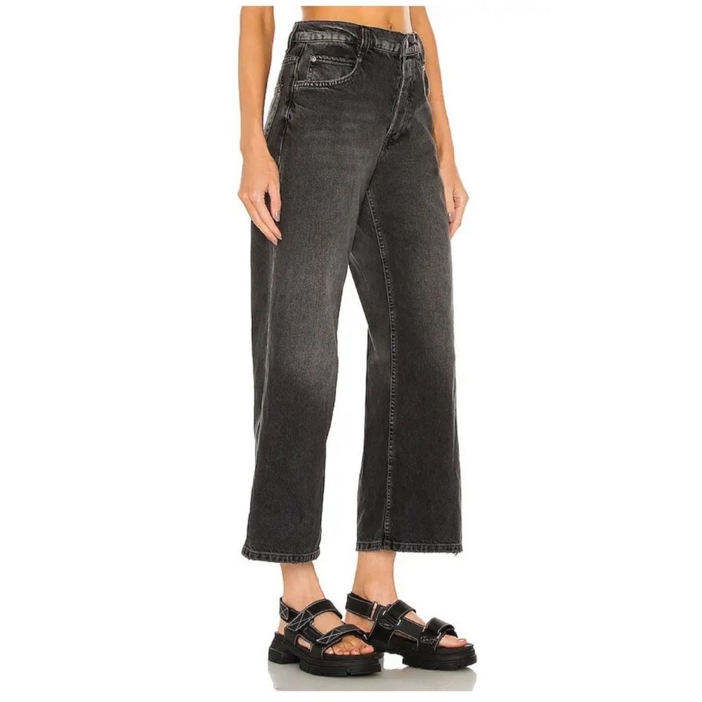 CHALET STRAIGHT LEG IN DARK SHADOWS
Free People